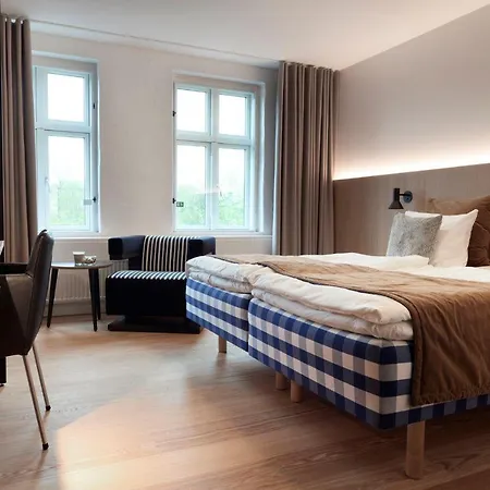 Oasia 3* Århus